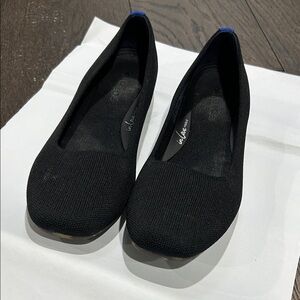 Rothy’s Black The Max Square